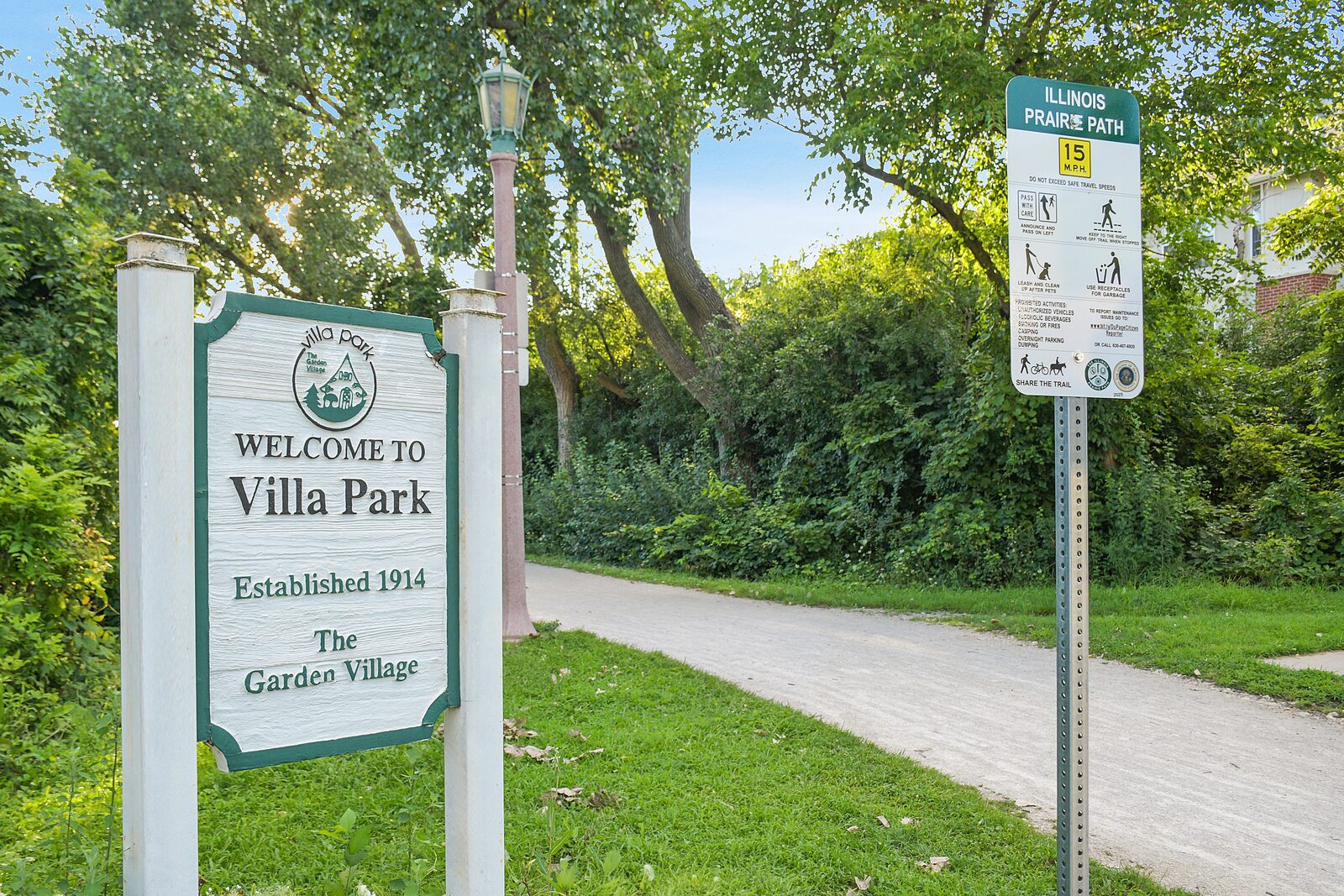 Welcome to Villa Park sign at the Illinois Prairie Path trailhead